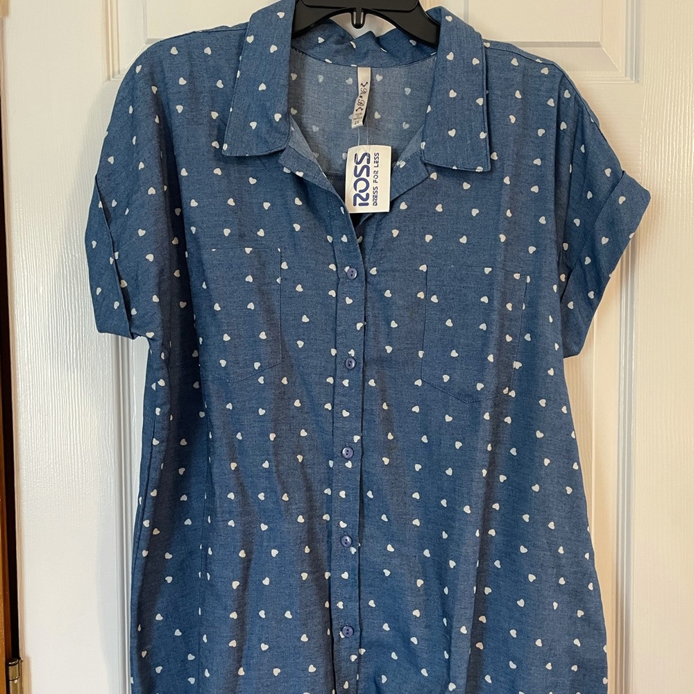 NWT - DENIM BUTTON UP W/ HEART DOTS - 2X